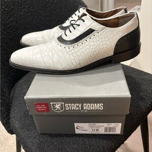 Stacy Adams Croc-Embossed “Riccardi” Lace Up Oxford